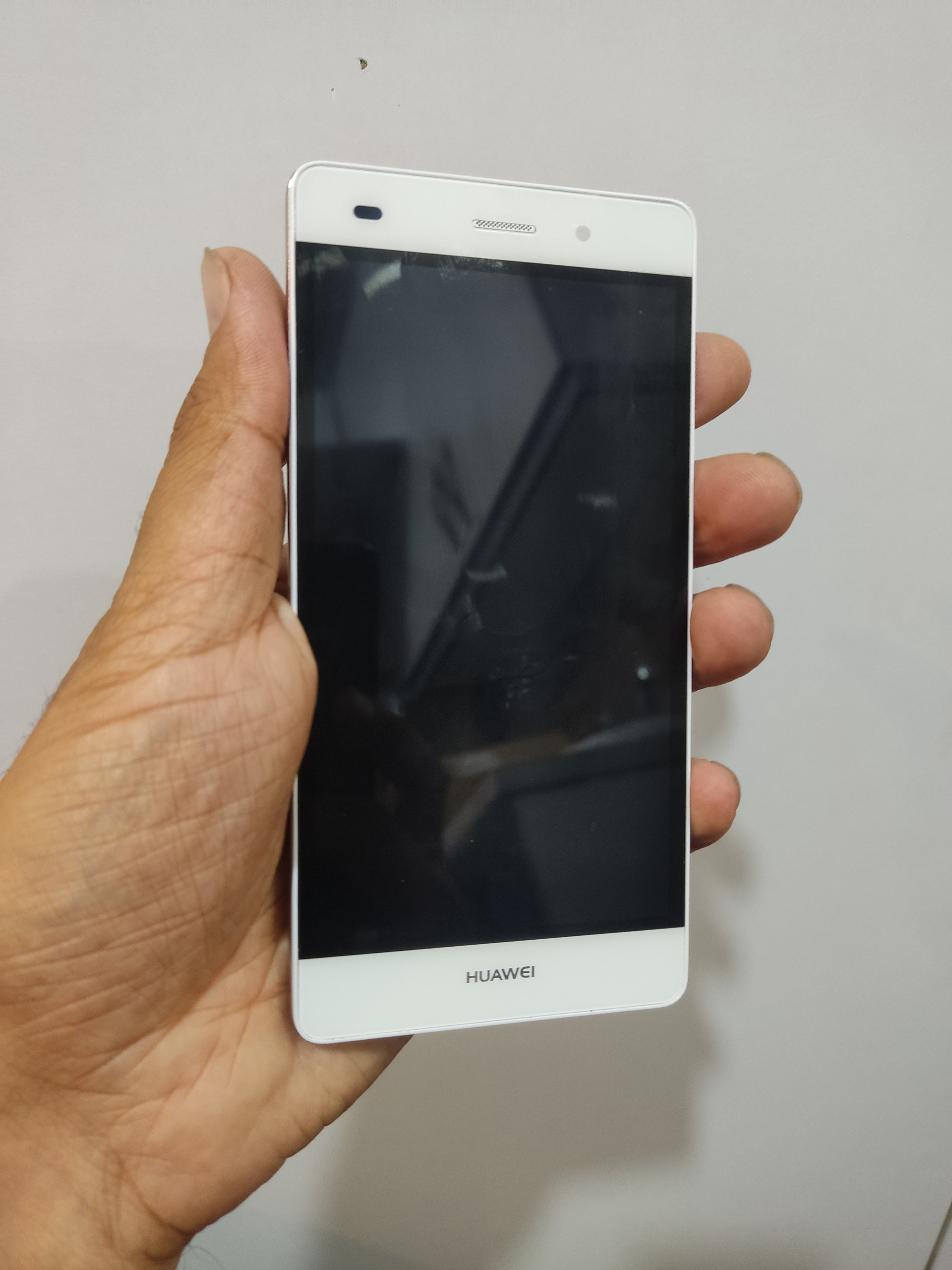 تاچ و ال سی دی  اصلی و روکاری گوشی  هوآوی پی 8لایت        TOUCH&LCD P8 LITE